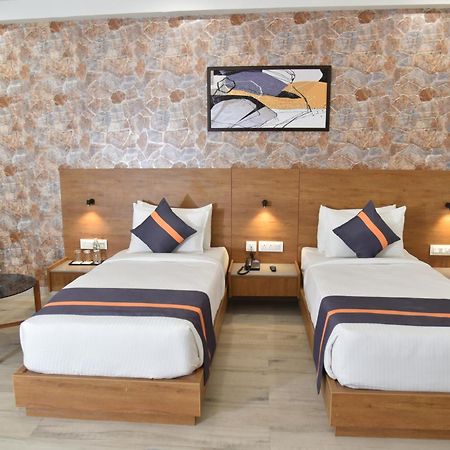 Comfort Inn , Statue Of Unity Kevadia Zewnętrze zdjęcie