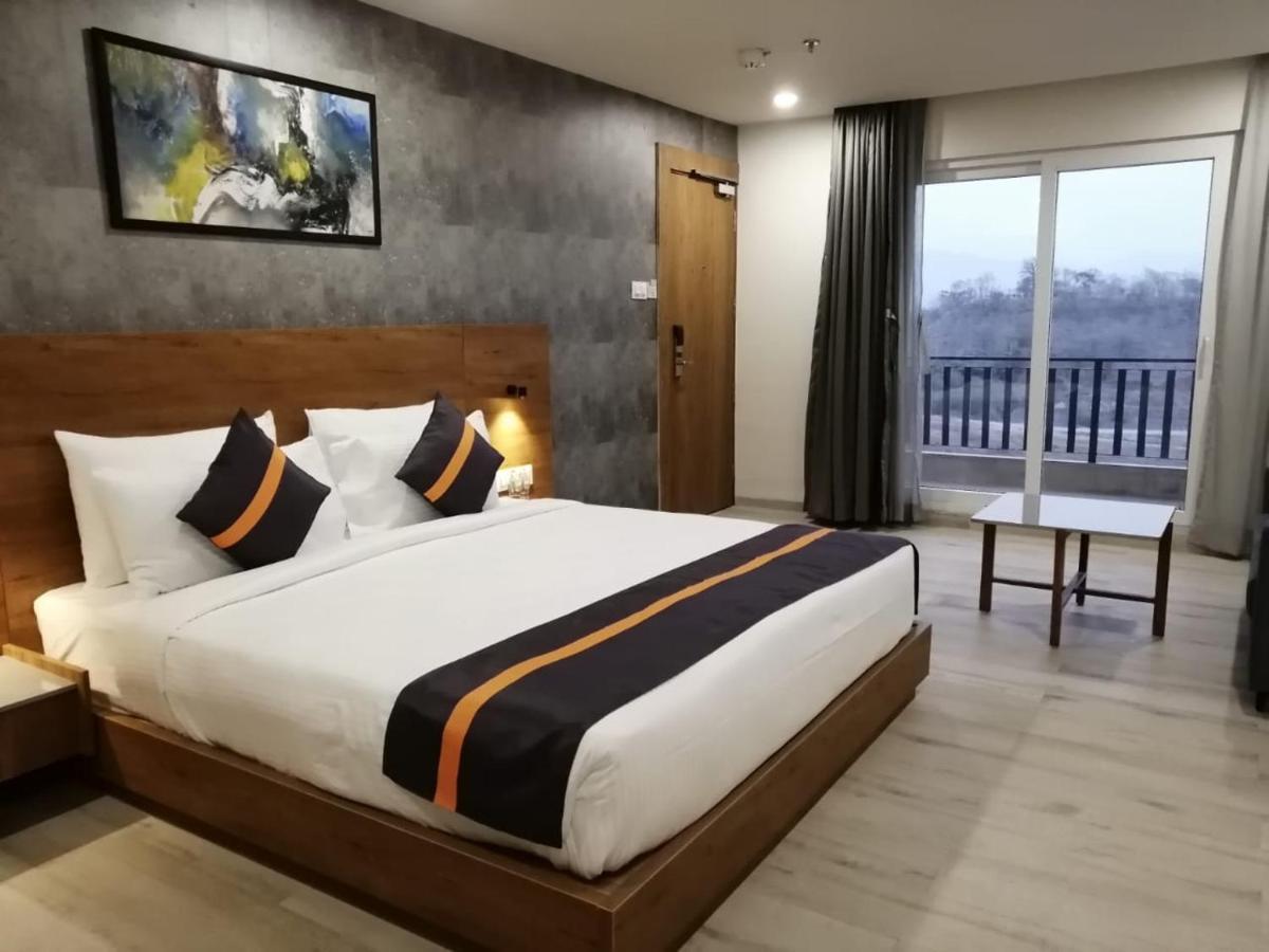 Comfort Inn , Statue Of Unity Kevadia Zewnętrze zdjęcie